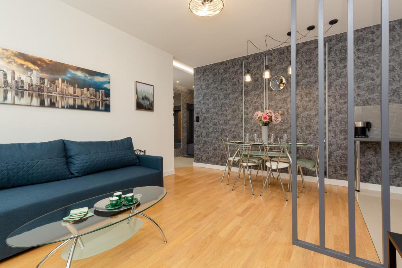 Park Arkadia Apartment With Parking Mokotow By Noclegi Renters Varşovia Exterior foto