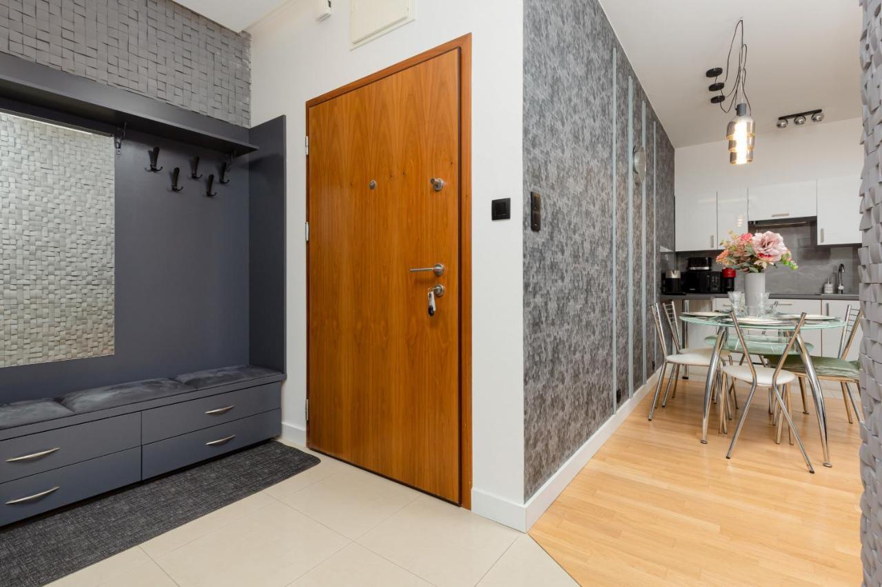 Park Arkadia Apartment With Parking Mokotow By Noclegi Renters Varşovia Exterior foto